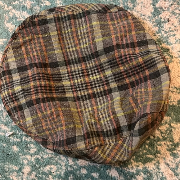 Lilith cap - Picture 2 of 4